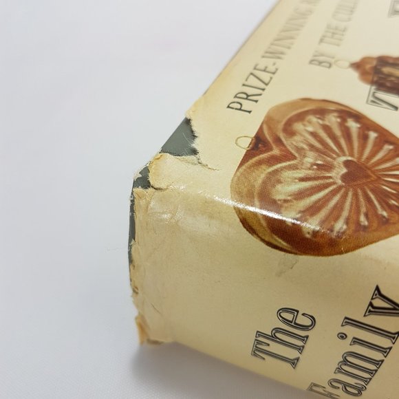 Vintage Cookbook 1973 Culinary Arts Institute Family Home Cookbook - Picture 10 of 16